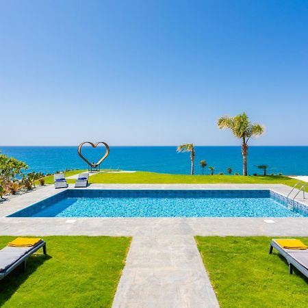Villa Beach Heaven Pomos Exterior photo
