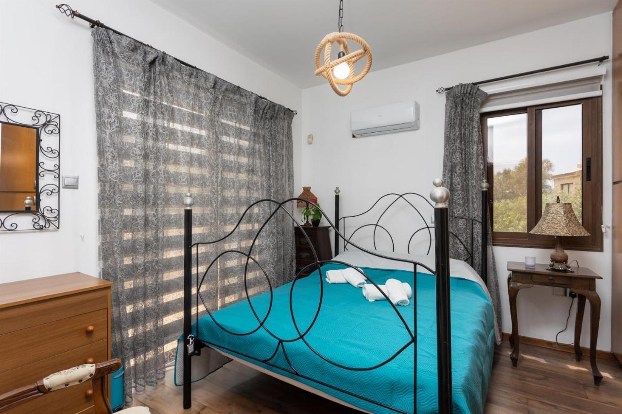 Villa Beach Heaven Pomos Exterior photo