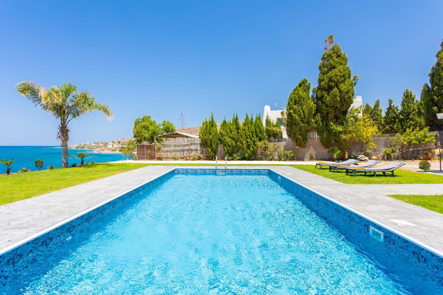 Villa Beach Heaven Pomos Exterior photo
