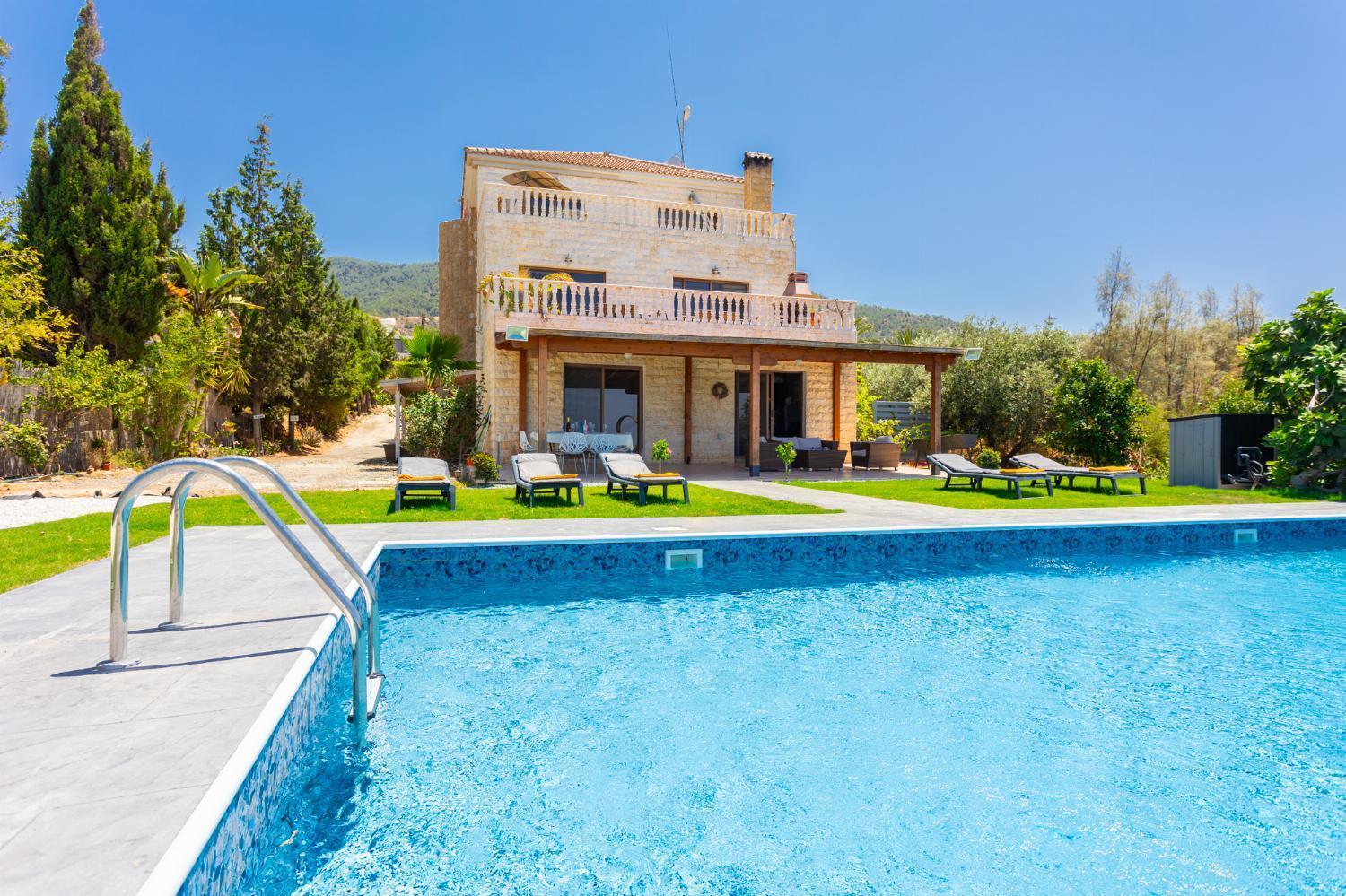 Villa Beach Heaven Pomos Exterior photo